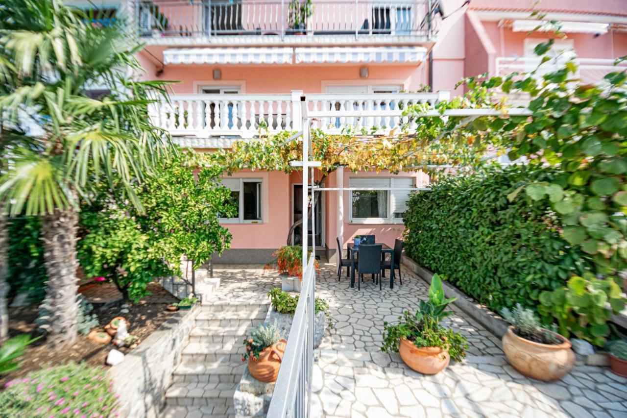 Two-Bedroom Apartment in Crikvenica XCVII Esterno foto