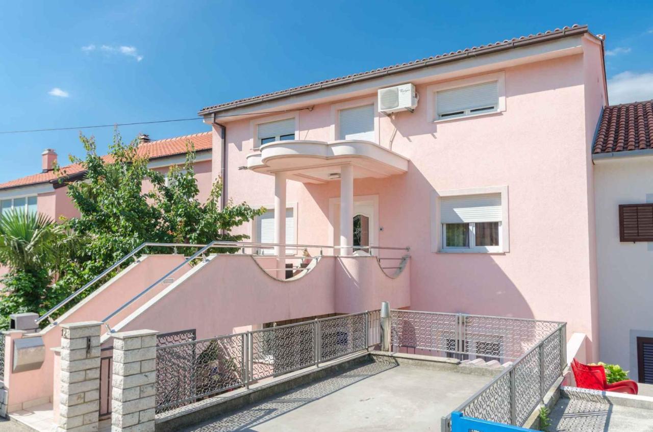 Two-Bedroom Apartment in Crikvenica XCVII Esterno foto