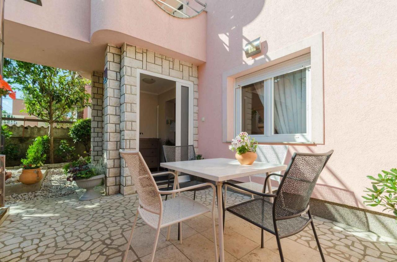 Two-Bedroom Apartment in Crikvenica XCVII Esterno foto
